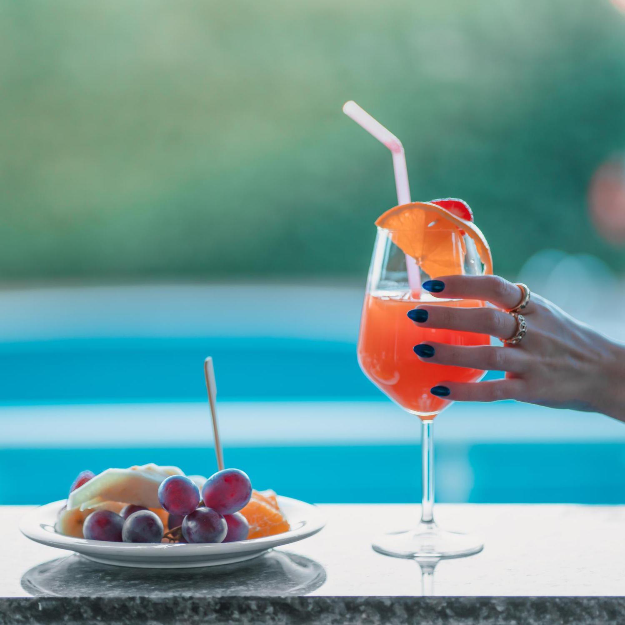 ספנג'ה Alfa Suites & Spa מראה חיצוני תמונה