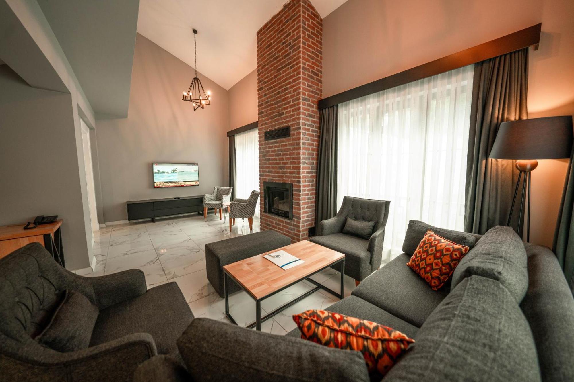 ספנג'ה Alfa Suites & Spa מראה חיצוני תמונה
