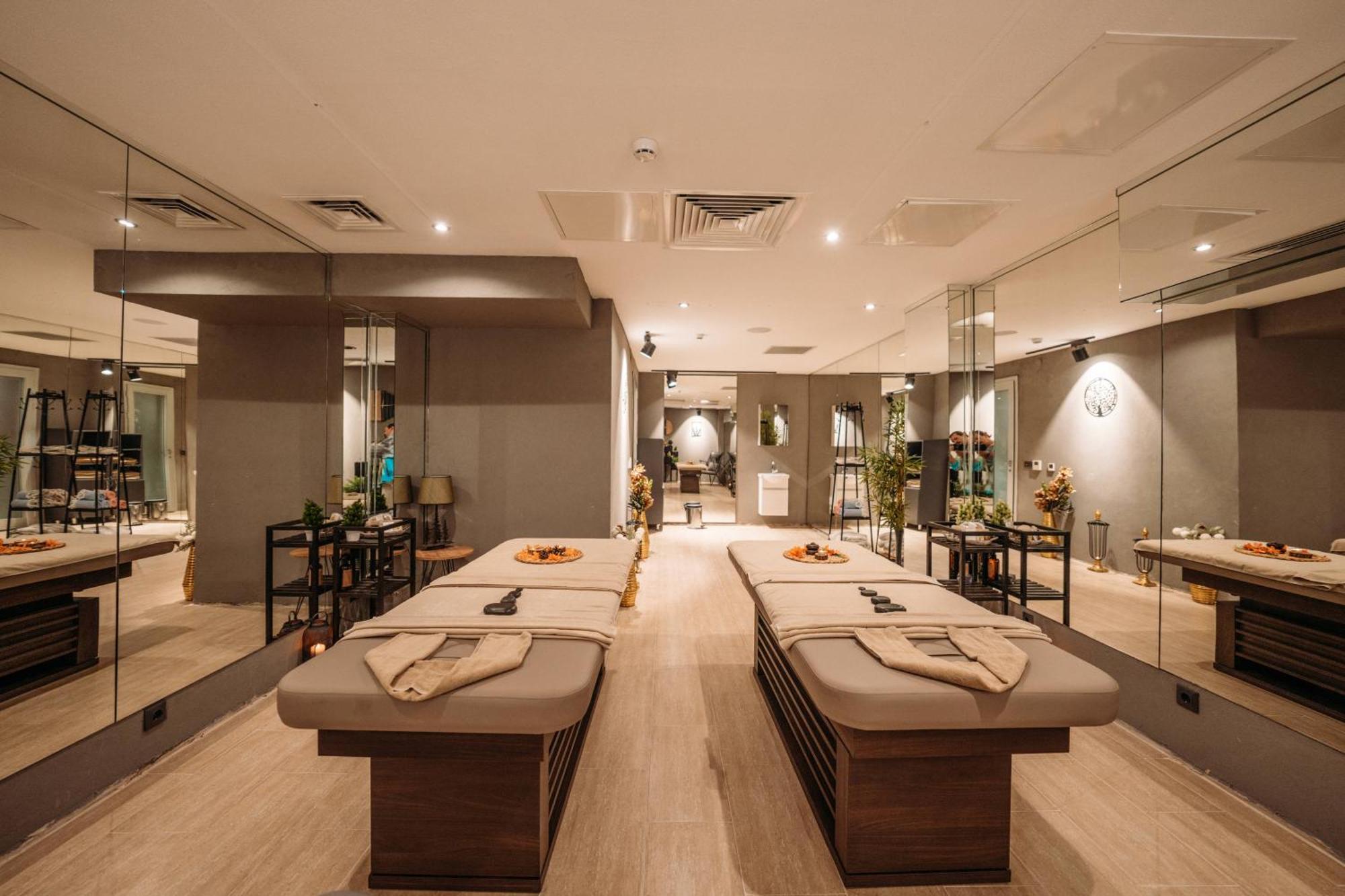 ספנג'ה Alfa Suites & Spa מראה חיצוני תמונה
