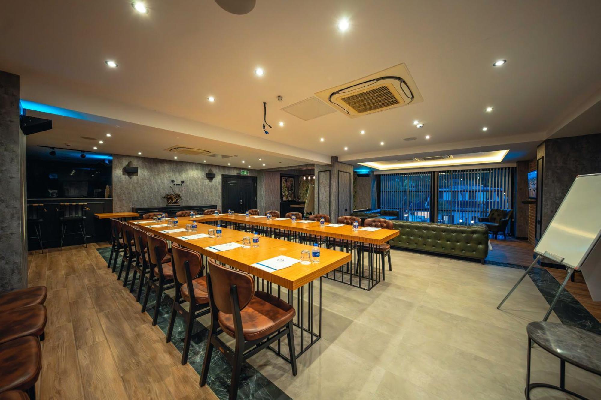 ספנג'ה Alfa Suites & Spa מראה חיצוני תמונה