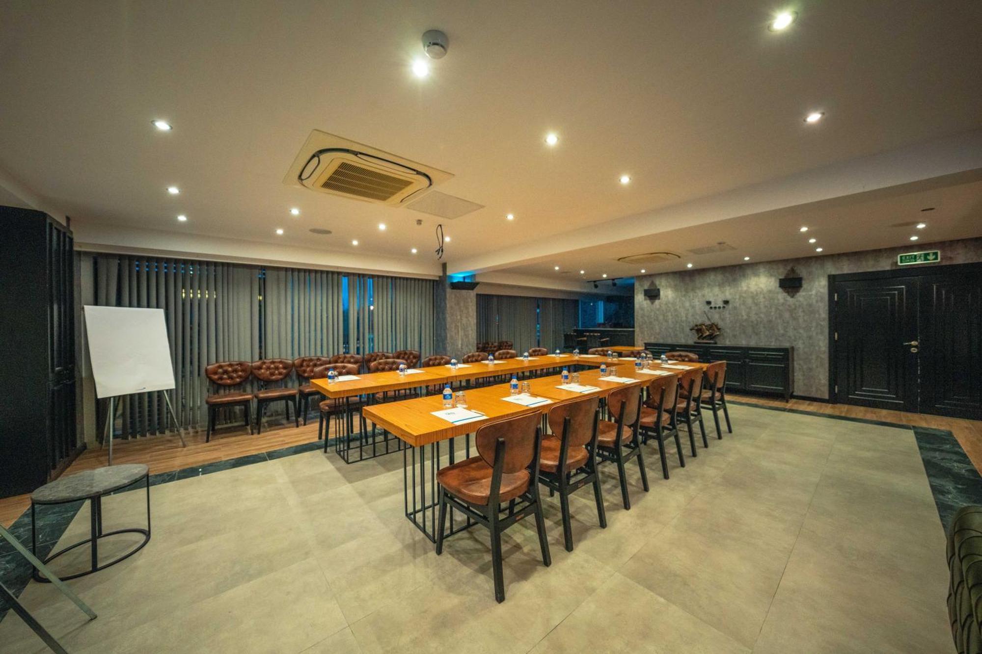 ספנג'ה Alfa Suites & Spa מראה חיצוני תמונה
